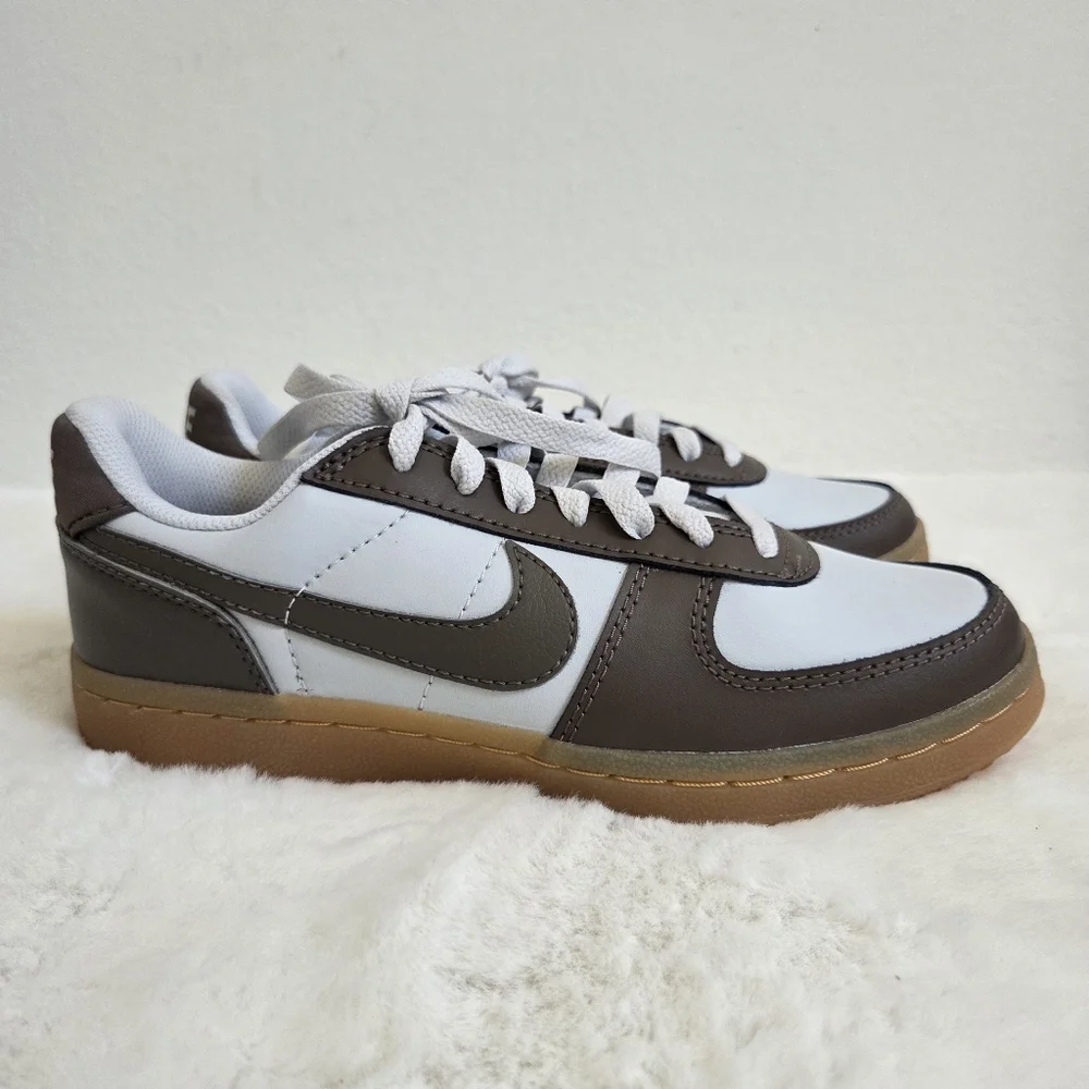 Nike Field General 'Ironstone Gum' Size 4Y